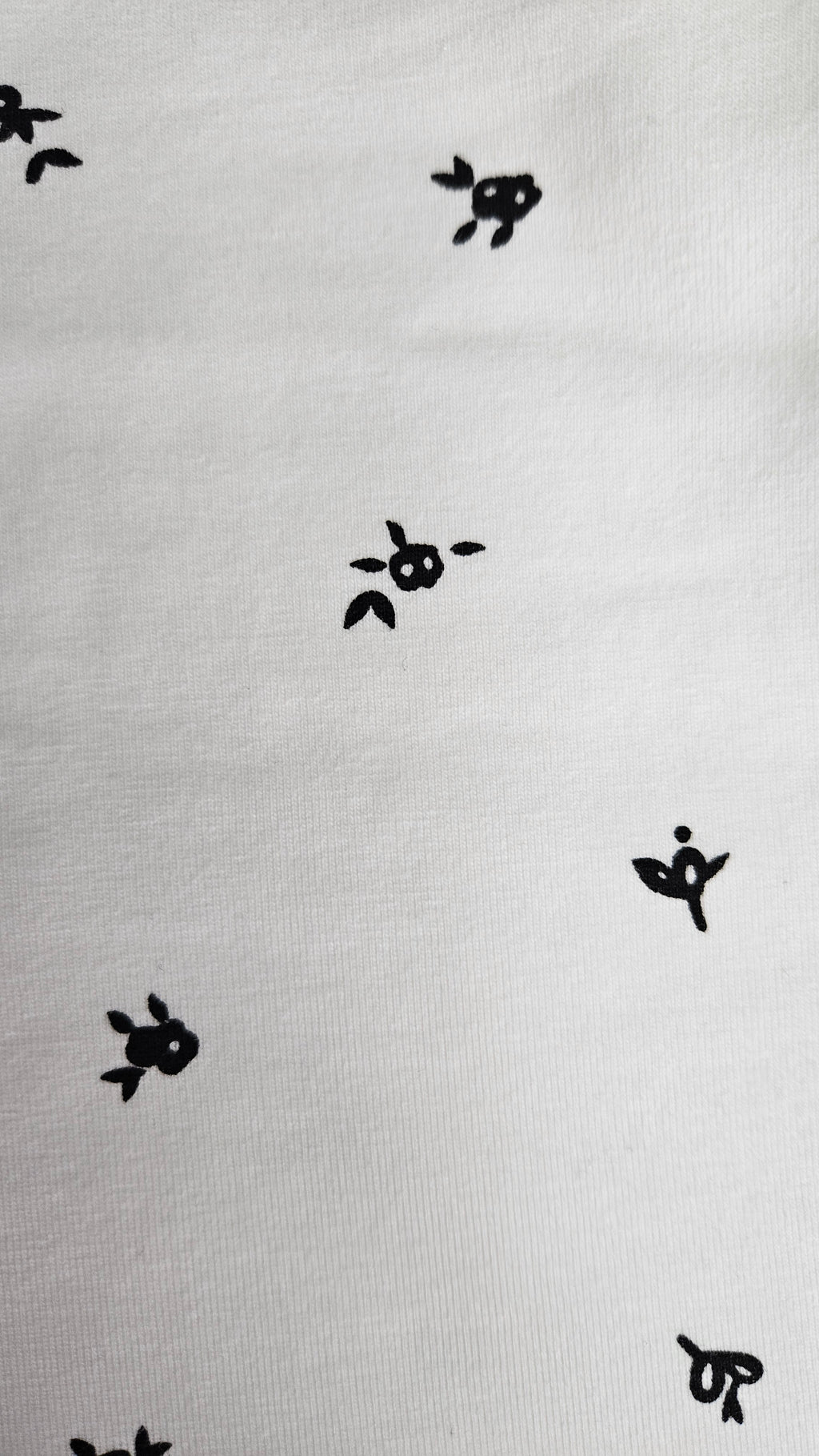 Haut bébé fille manches longues en coton – Motif fleuri