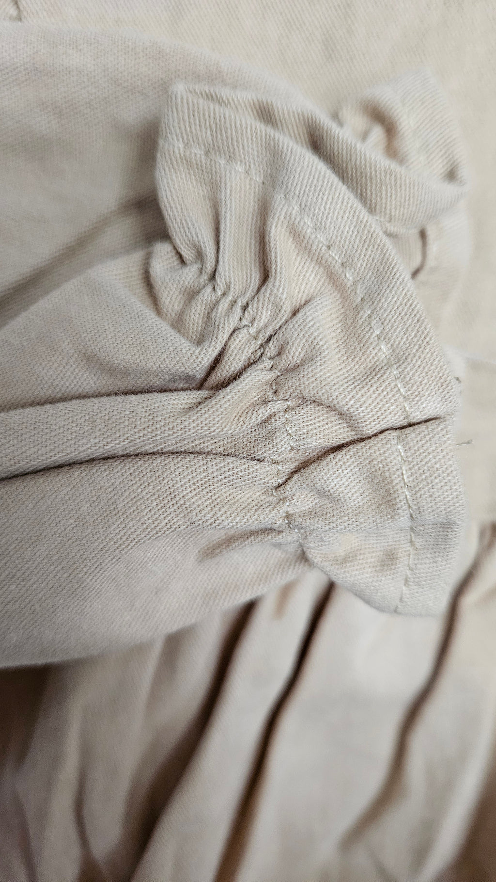 Robe bébé fille en coton – Broderie fleurs & col dentelle