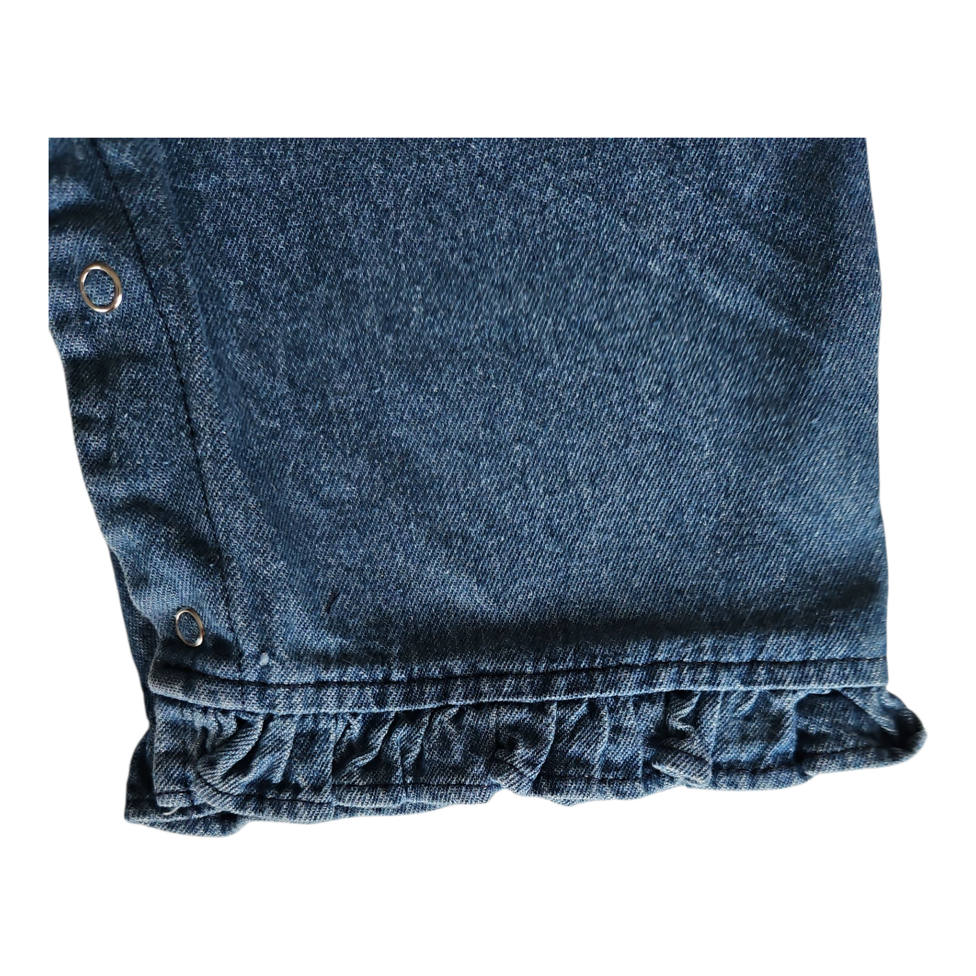 Ensemble bébé fille en coton denim – Boutons pression & froufrous chevilles